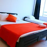 2 Alcoves Beachfront 2-19C Air-Wifi